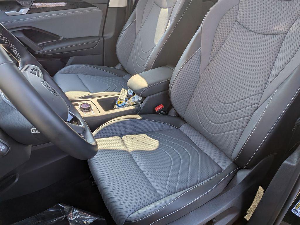 used 2025 Volkswagen Tiguan car, priced at $34,900