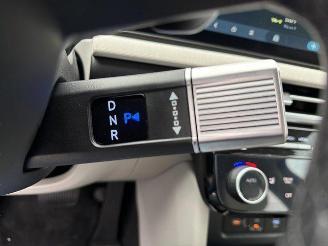 new 2026 Hyundai TUCSON Hybrid car