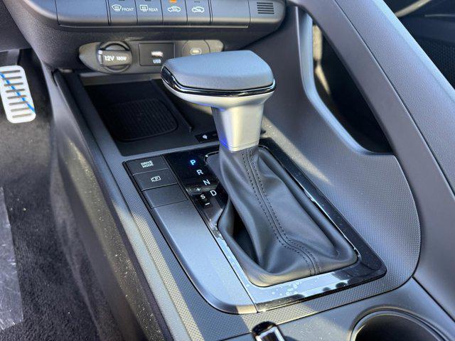 new 2025 Hyundai Elantra car