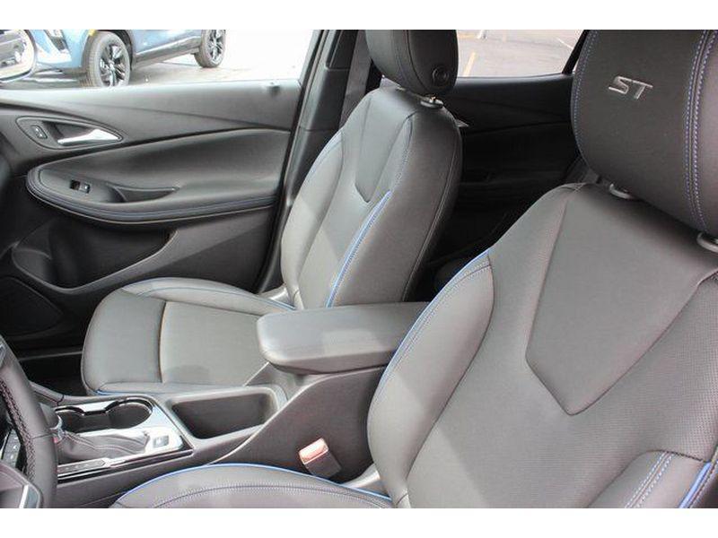 new 2026 Buick Encore GX car, priced at $30,091