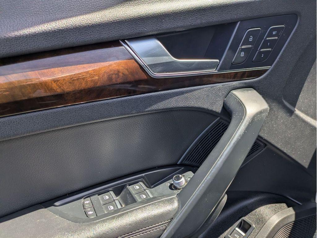 used 2019 Audi Q5 car, priced at $18,600