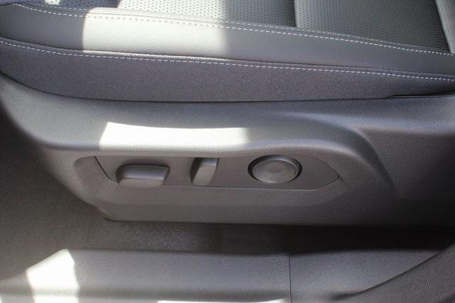 new 2025 Buick Envision car, priced at $35,029