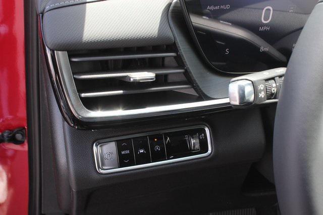 new 2025 Buick Envision car, priced at $35,029