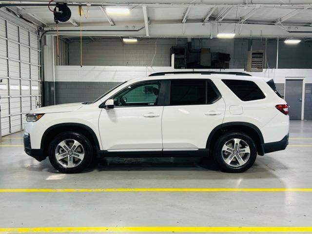 new 2026 Honda Pilot car, priced at $46,620