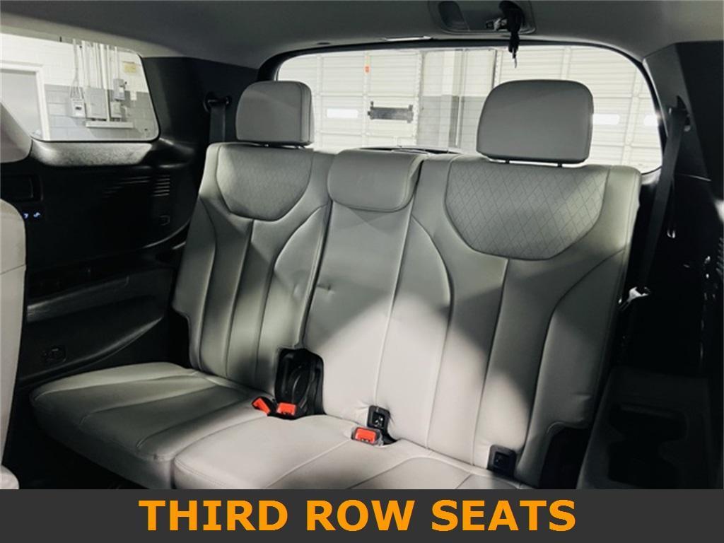 used 2022 Hyundai Palisade car, priced at $23,000