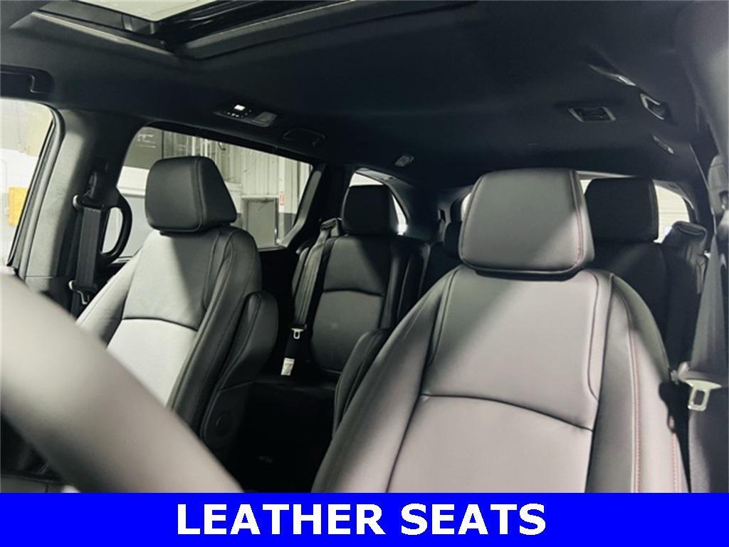 new 2026 Honda Odyssey car, priced at $45,345