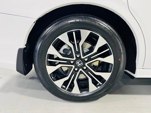 new 2026 Honda Odyssey car, priced at $53,645