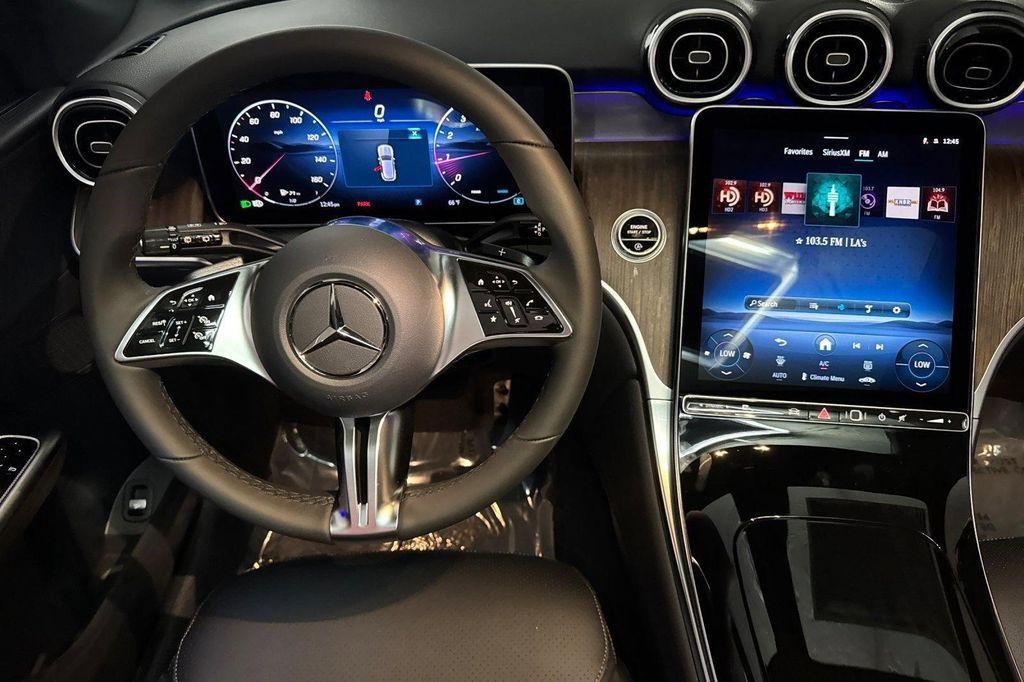 Mercedes-Benz GLC view 26