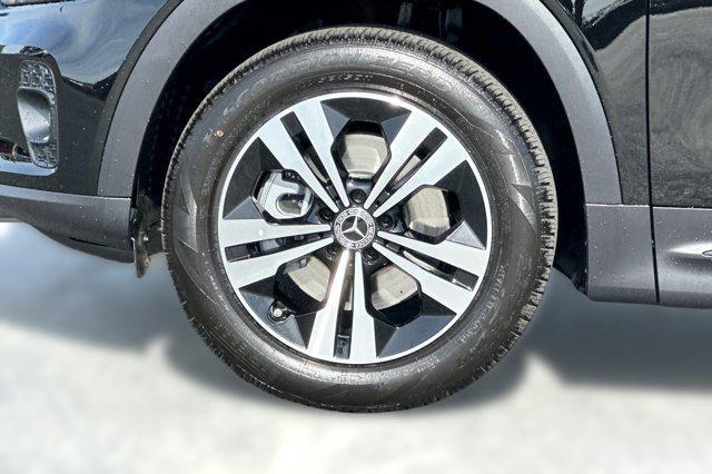 new 2026 Mercedes-Benz GLB 250 car, priced at $49,410