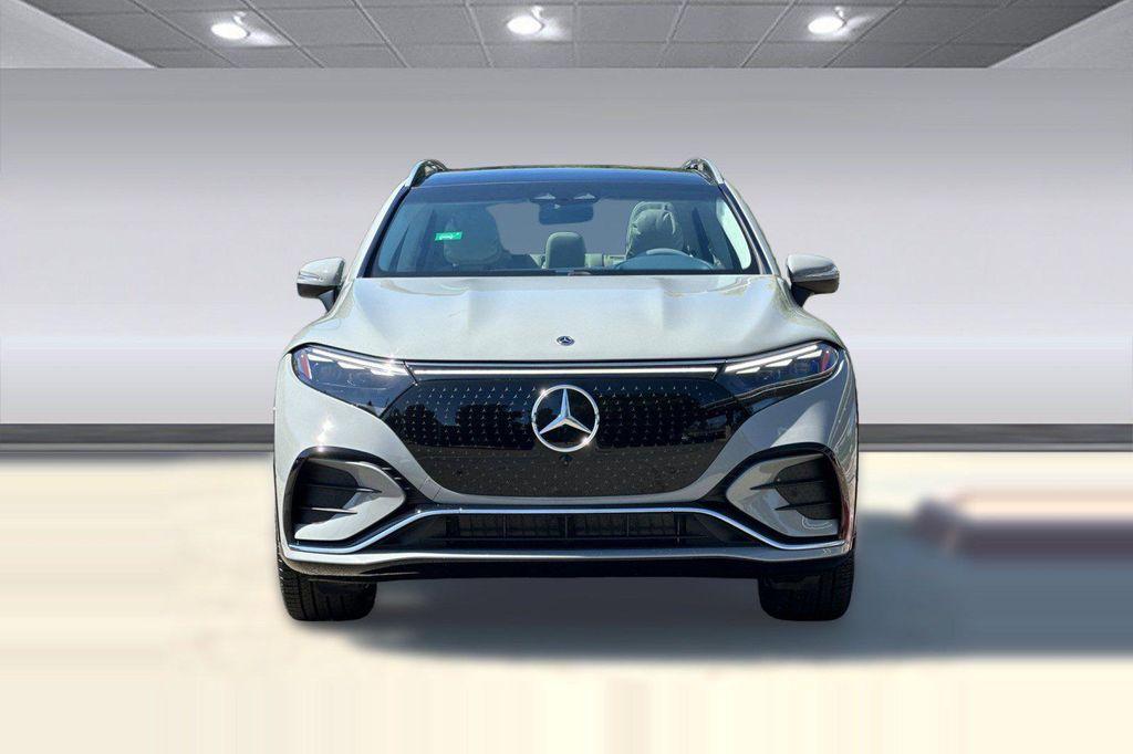 new 2026 Mercedes-Benz EQS 400 car, priced at $109,870
