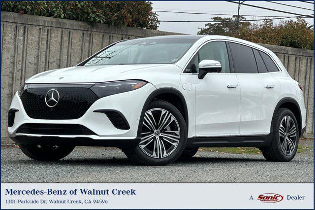 new 2026 Mercedes-Benz EQS 400 car, priced at $94,485