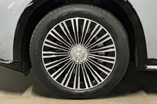 new 2025 Mercedes-Benz Maybach EQS 680 car, priced at $205,350