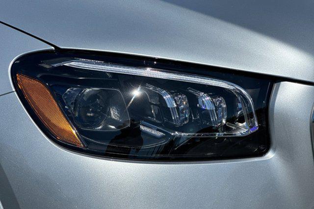 new 2026 Mercedes-Benz Maybach GLS 600 car, priced at $191,700