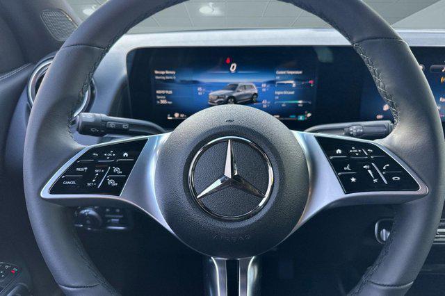 new 2026 Mercedes-Benz GLB 250 car, priced at $46,620
