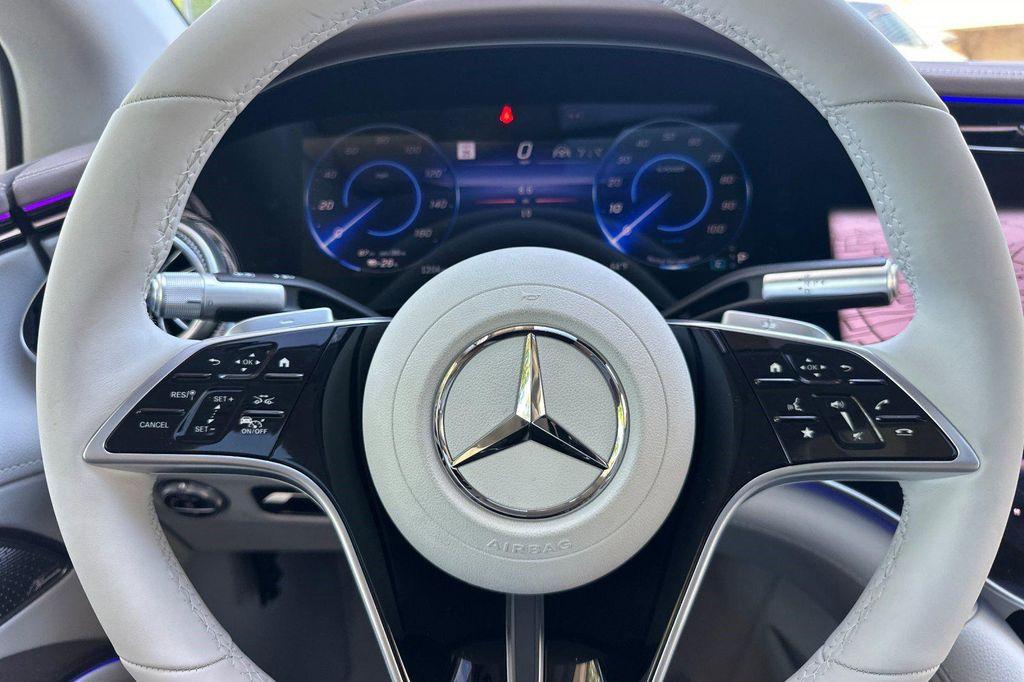 new 2026 Mercedes-Benz EQS 450 car, priced at $109,200