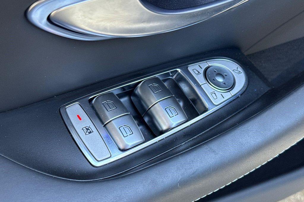 Mercedes-Benz AMG GT view 14