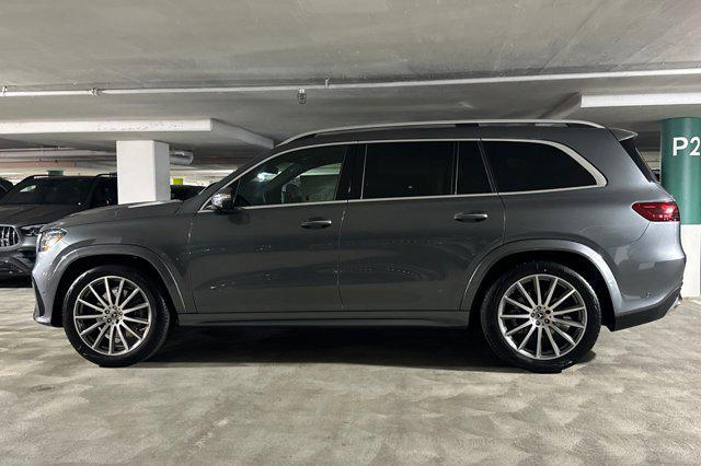 new 2025 Mercedes-Benz GLS 450 car, priced at $95,895