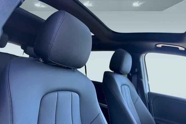 used 2026 Mercedes-Benz GLB 250 car