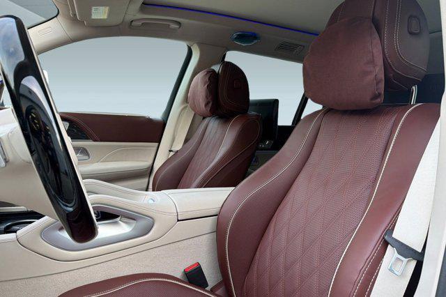 new 2026 Mercedes-Benz Maybach GLS 600 car, priced at $193,450
