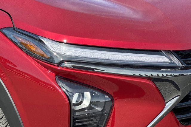 used 2025 Chevrolet Trax car, priced at $22,599