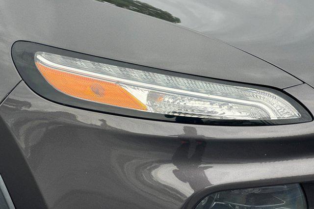 used 2014 Jeep Cherokee car, priced at $9,288