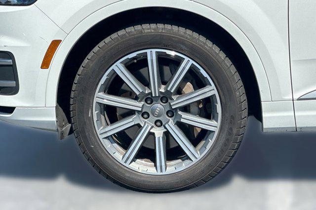 used 2018 Audi Q7 car, priced at $14,999