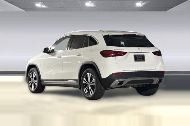 new 2026 Mercedes-Benz GLA 250 car, priced at $43,580