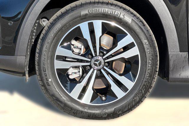 new 2025 Mercedes-Benz GLB 250 car, priced at $49,795