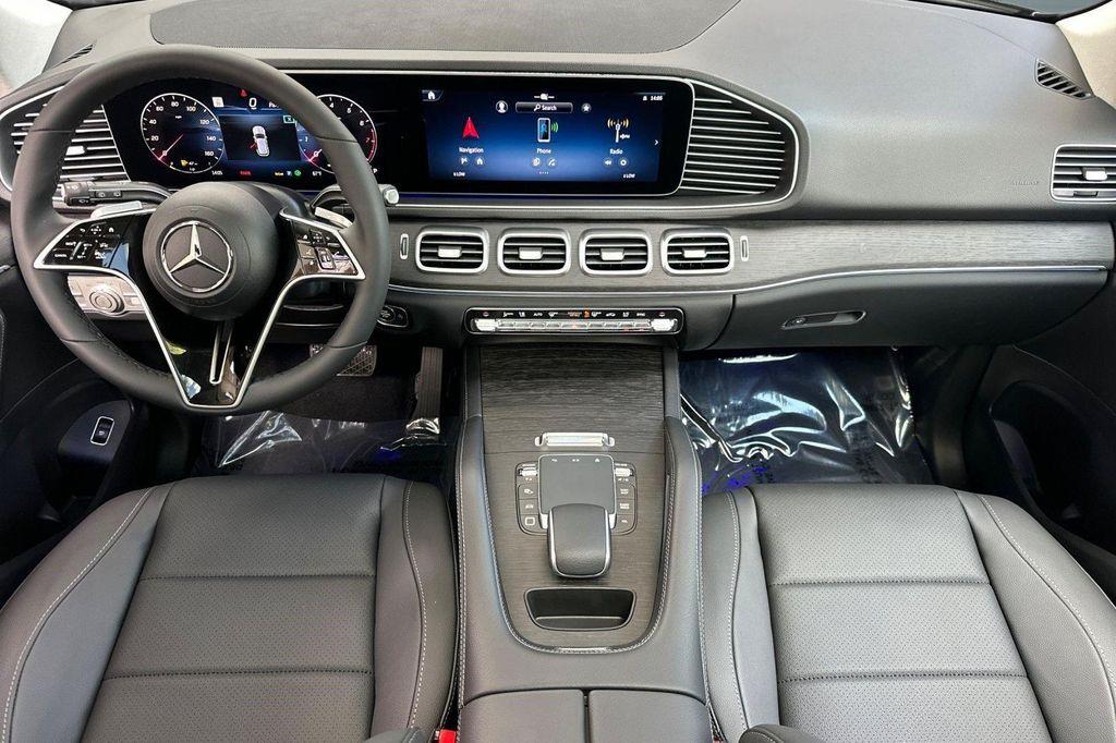 new 2026 Mercedes-Benz GLE 450 car, priced at $81,170