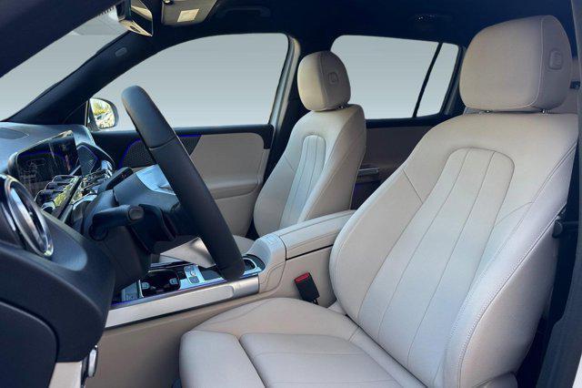new 2025 Mercedes-Benz GLB 250 car, priced at $47,345