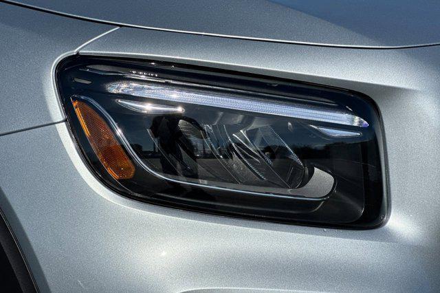 new 2026 Mercedes-Benz GLB 250 car, priced at $49,325
