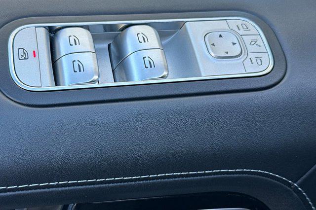 used 2025 Mercedes-Benz AMG G 63 car, priced at $214,999