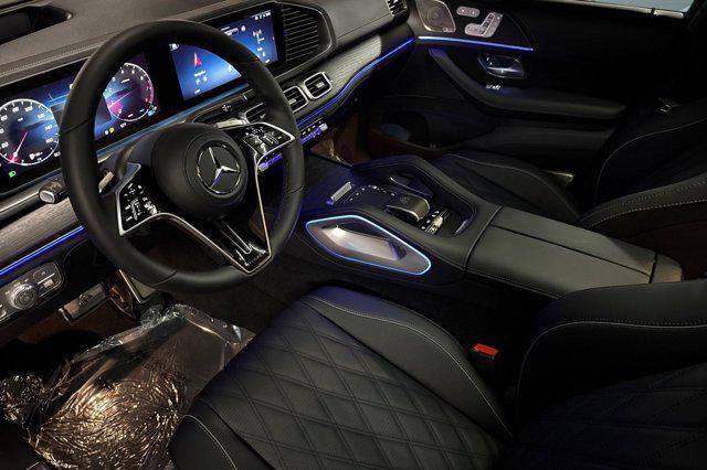 new 2026 Mercedes-Benz Maybach GLS 600 car, priced at $190,250