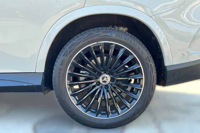 used 2023 Mercedes-Benz GLC 300 car, priced at $37,999