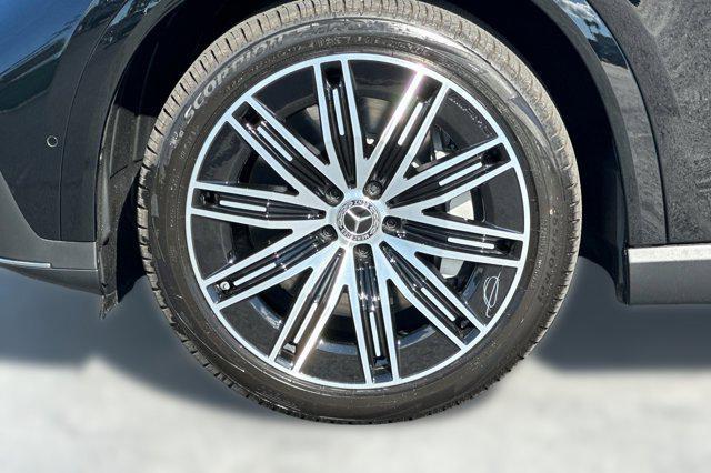 new 2026 Mercedes-Benz EQE 320 car, priced at $72,205