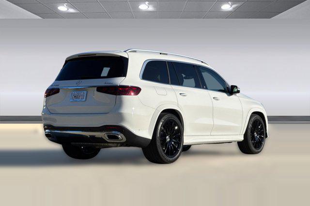 new 2026 Mercedes-Benz GLS 450 car