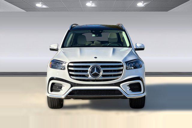 new 2026 Mercedes-Benz GLS 450 car