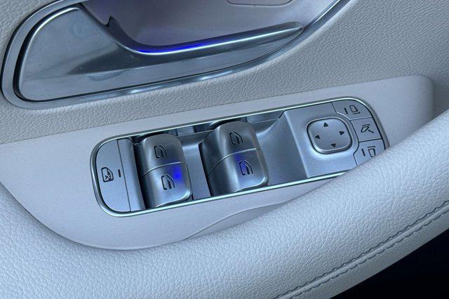 new 2026 Mercedes-Benz GLS 450 car