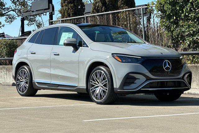 new 2026 Mercedes-Benz EQE 320 car, priced at $75,805