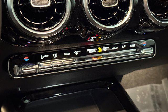 used 2026 Mercedes-Benz GLB 250 car