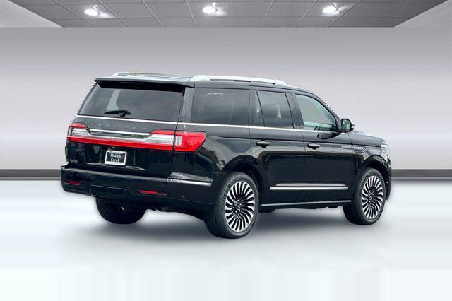 used 2020 Lincoln Navigator car, priced at $41,071