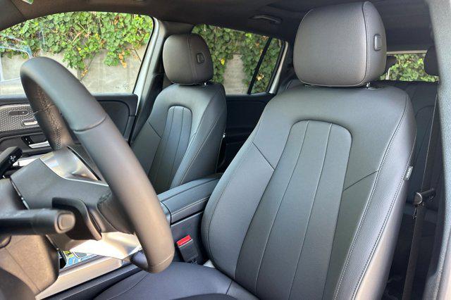 new 2026 Mercedes-Benz GLB 250 car, priced at $47,440