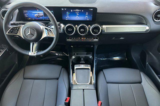 new 2026 Mercedes-Benz GLB 250 car, priced at $47,440