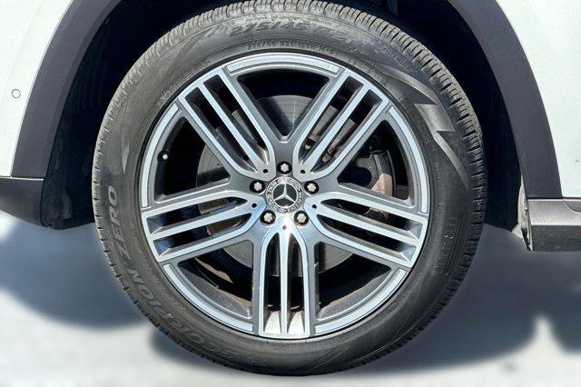 used 2025 Mercedes-Benz GLS 450 car, priced at $67,671