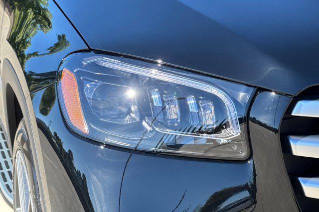 new 2026 Mercedes-Benz GLS 450 car, priced at $93,715