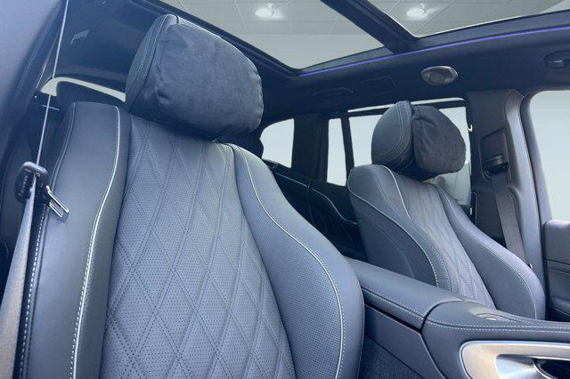new 2026 Mercedes-Benz Maybach GLS 600 car, priced at $189,505