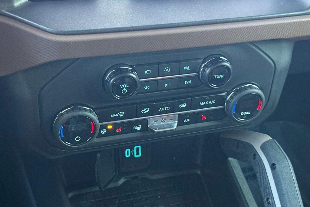 used 2024 Ford Bronco car, priced at $42,673