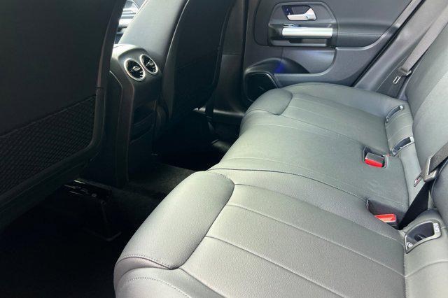 new 2025 Mercedes-Benz GLA 250 car, priced at $48,430