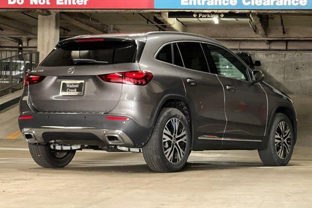 new 2025 Mercedes-Benz GLA 250 car, priced at $48,430