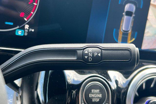 new 2025 Mercedes-Benz GLA 250 car, priced at $48,430